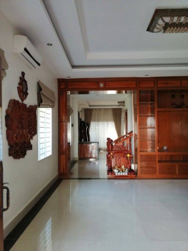 Villa for rent in Sen Sok (Hanoi st)