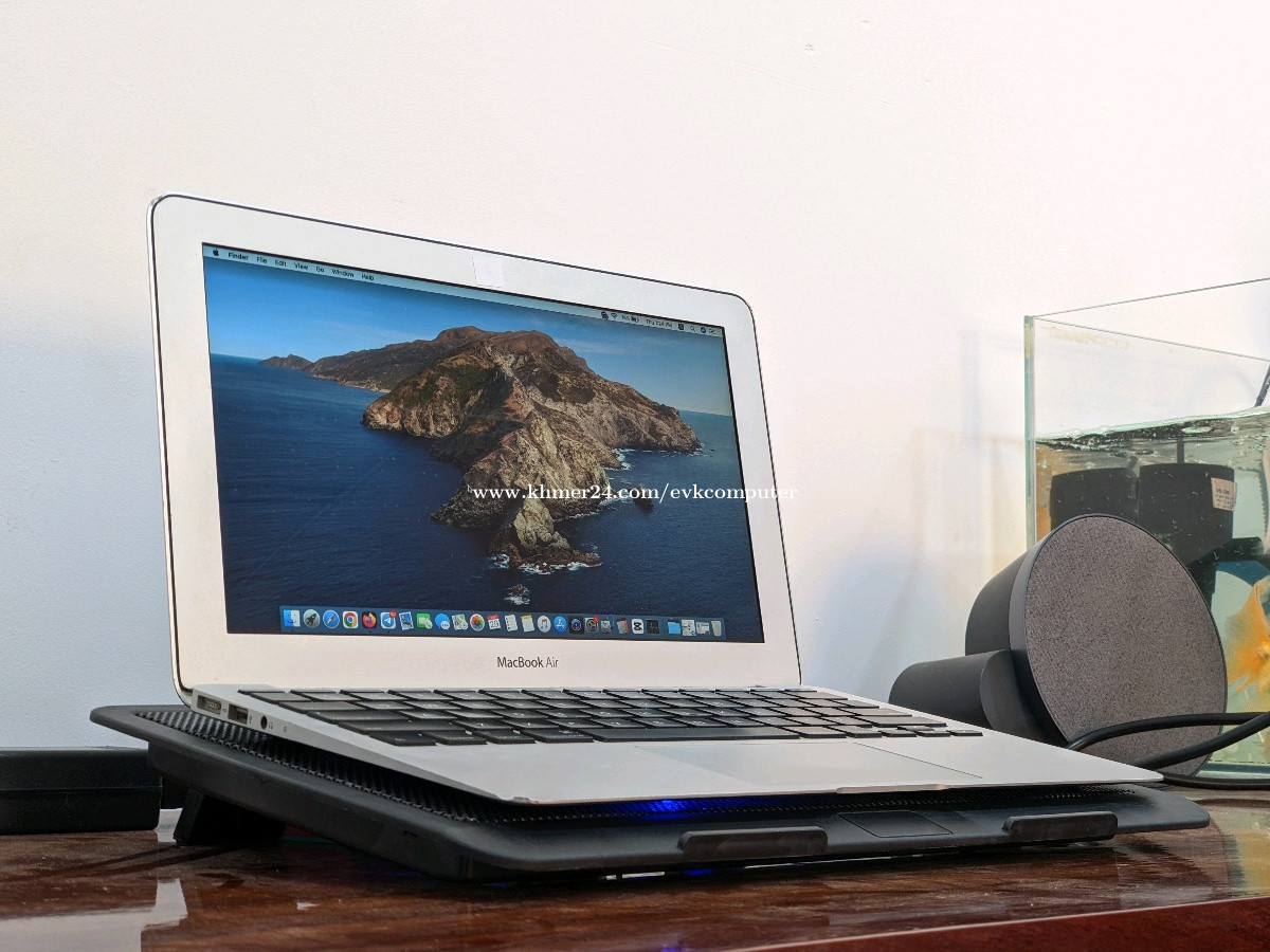 Laptop cooling Pad support 11inch to 15inch Price 10.00 in Sla Kram, Cambodia EVK Computer