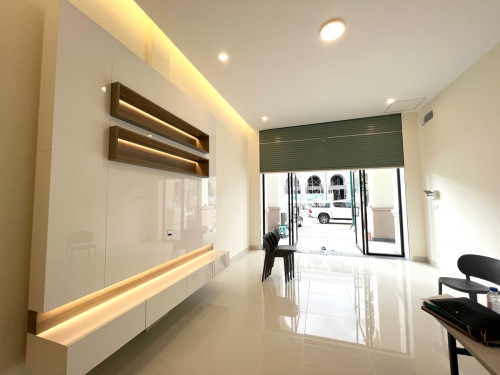 ខ្ញុំមានផ្ទះជួល Shophouse ថ្មី នៅគំរោង Sunrise ផ្លូវធំ ត្រឹមតែ $750/ខែ ទីតាំងល្អជិត. 😊