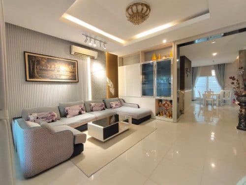 Villa for rent (Penghout Boengsnor Chbar Ampov) Available from Nov 2026