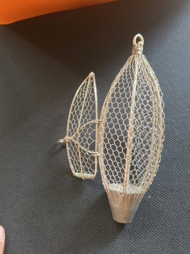 ប្រអប់ដាក់ចំណីត្រី