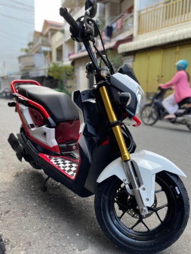 មានលក់ម៉ូតូគ្រប់ប្រភេទ