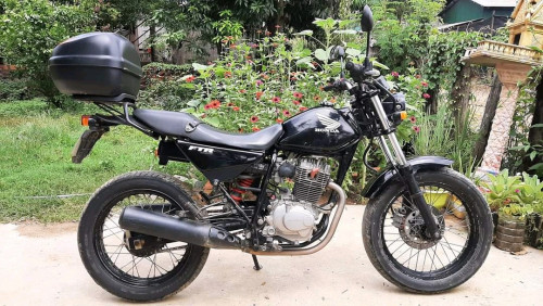 s-honda-ftr-223-571690168846025718987090-b.jpg