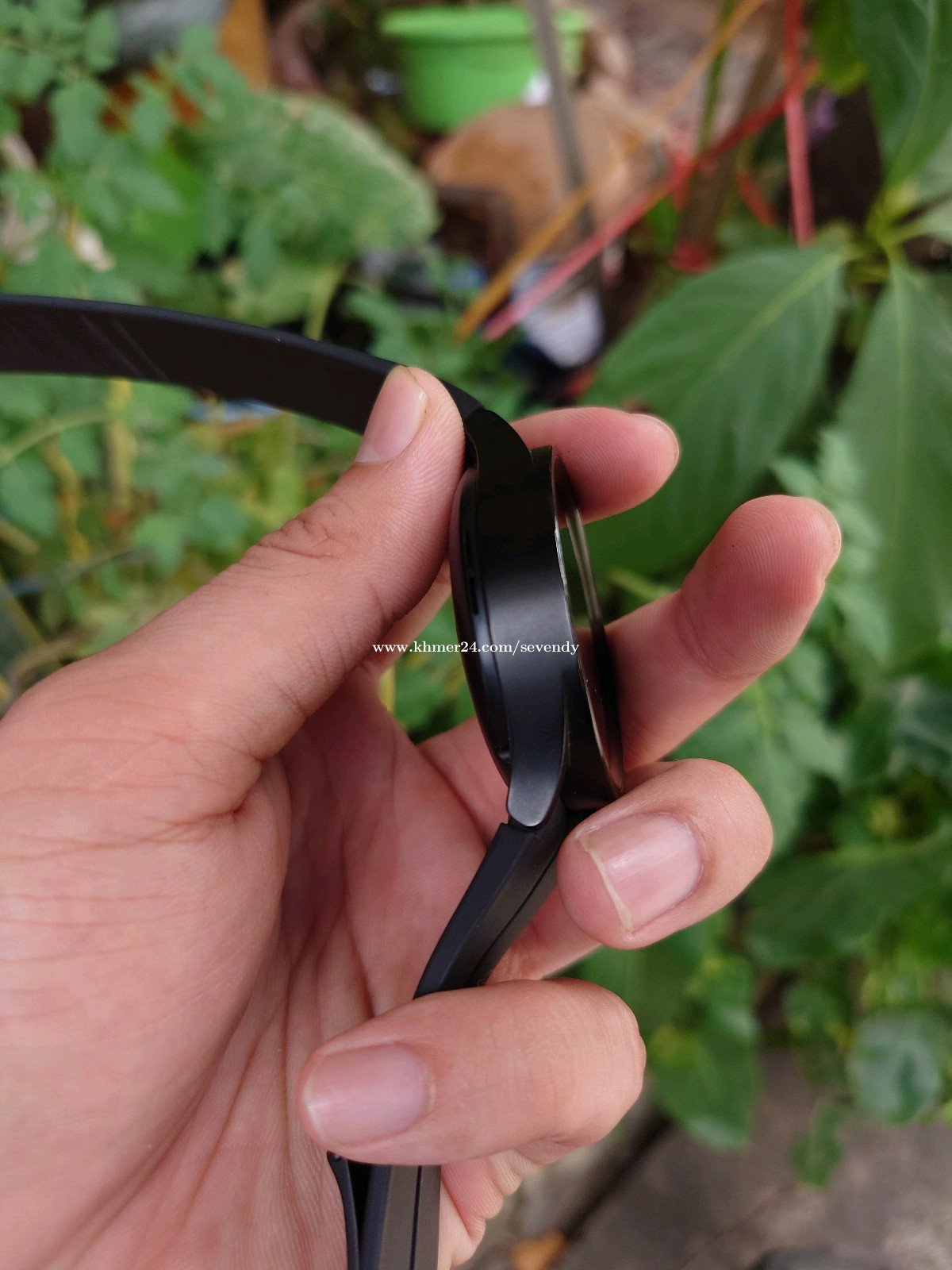 Samsung Watch 5 Pro Price 290.00 in Boeng Salang, Cambodia Reach