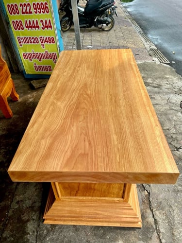 តុបាយបេង Beng Wooden Long Table