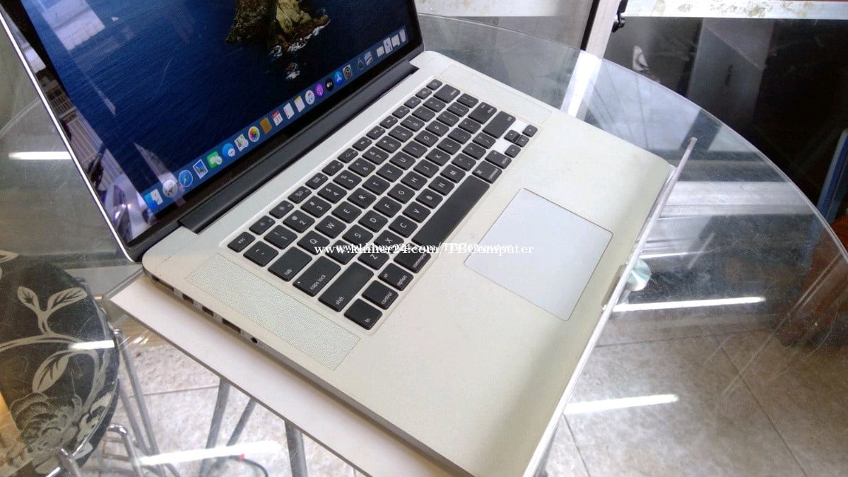 Macbook pro 2013 / Core i7 / RAM16G / SSD512G /15inch price