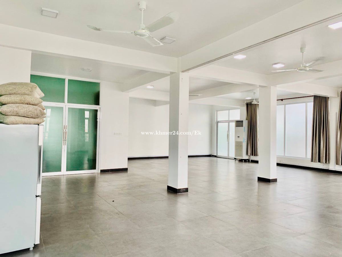 Building 4 Rent Near Toul Tompong Market, Have Big Office, 40 Units, 80 Rooms, 25,000$ (Negotiable)