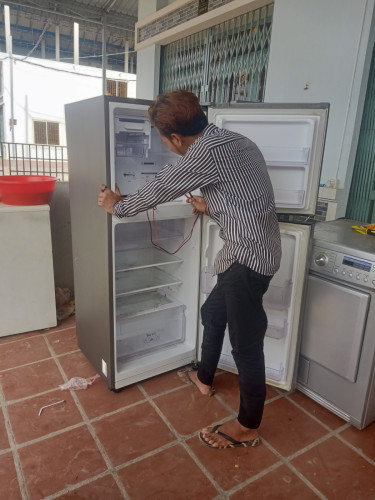 Refrigerator/Fridge Repair serviceជួសជុលទូរទឹកកក