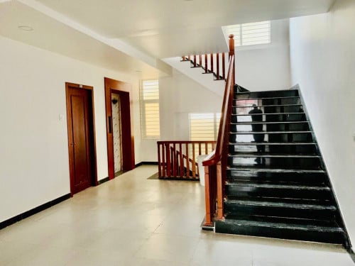 Building 4 Rent Near Toul Tompong Market, Have Big Office, 40 Units, 80 Rooms, 25,000$ (Negotiable)