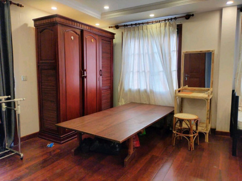 4 Bedrooms villa for Rent in Chrouy Chongva