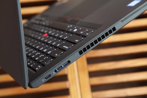 Lenovo ThinkPad T480 Core i7 (8th Gen) Ram 8GB SSD 256GB New 99%