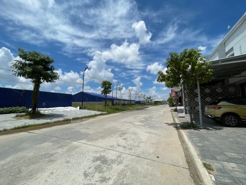 Land for Rent Close to The Entrance of Phnom Penh