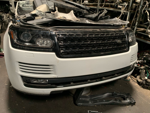 Range Rover vogue / Audi Q7 A7 A8 A6 A4 / CLA