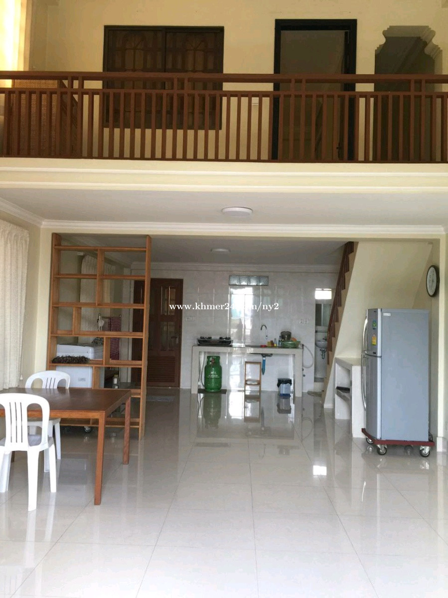 house-for-rent-on-the-2nd-floor-price-200-00-in-tuek-l-ak-pir-tuol