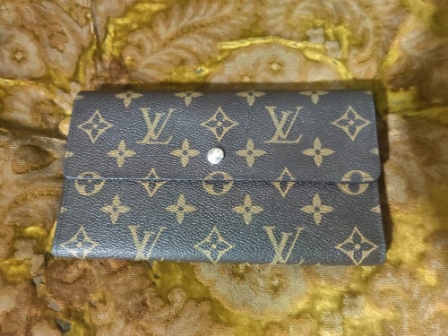 😍❤️Large Quilted Louis Vuitton ❤️
