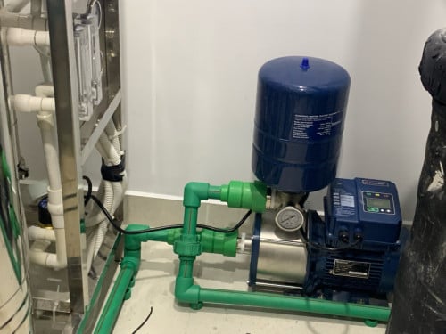 ម៉ូទ័របូមទឹកអូតូ​ កំលាំងខ្លាំង​ ដេីរស្ងាត់ល្អ