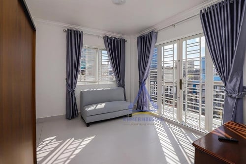 Newly apartment apartment one bedroom for rent next to Royal Palace