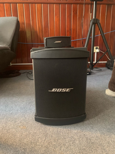 Bose B1 bass Module subwoofer + amplifier Bose