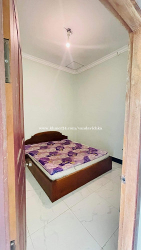 ផ្ទះ​លក់​បន្ទាន់​ខ្លាំង​!!​! 5នាទី​ពី​ផ្សារ​ម៉ាក្រូ​ ក្រុង​សៀមរាប​