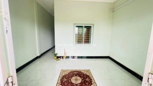 ផ្ទះ​លក់​បន្ទាន់​ខ្លាំង​!!​! 5នាទី​ពី​ផ្សារ​ម៉ាក្រូ​ ក្រុង​សៀមរាប​