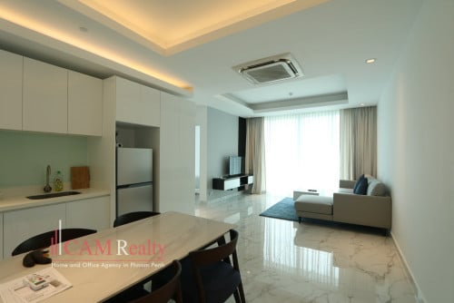 2 bedrooms condo for rent in BKK1