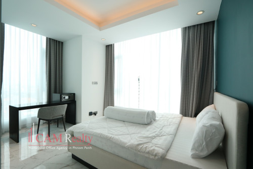 2 bedrooms condo for rent in BKK1