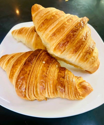 លក់បោះដុំនំក្រូសង់ ដេនីស សាំងវិច ខុកឃី ខេក សំរាប់ហាងកាហ្វេ ដុតថ្មីៗរាល់ថ្ងៃ