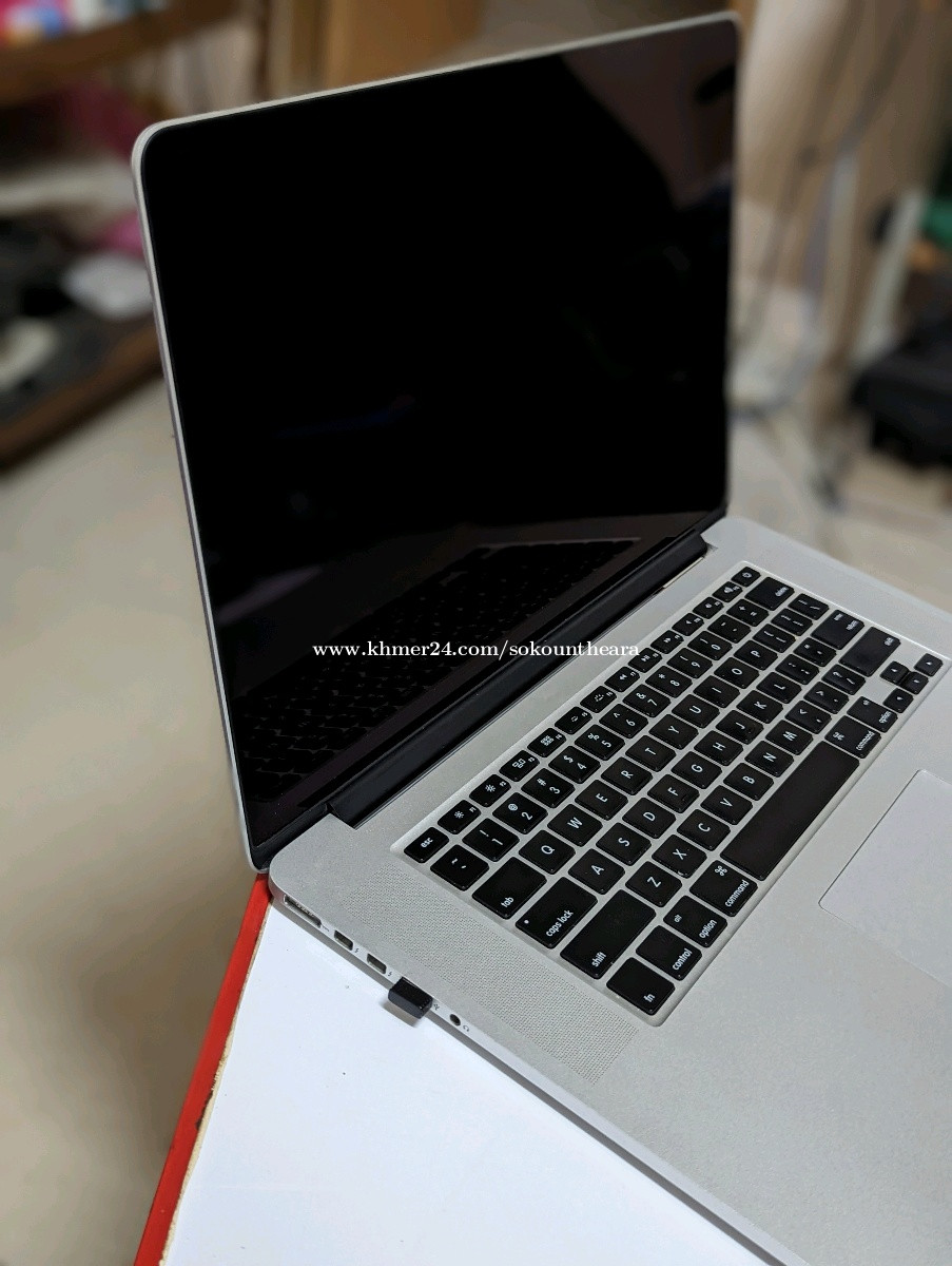 Macbook 2015 15" i7 2.8Ghz 16Gb ssd 512G