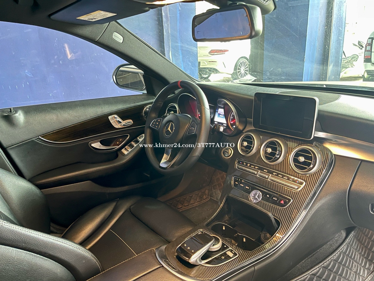 2015 Mercedes-Benz C300 4Matic Sedan review notes