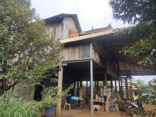 ផ្ទះលក់ 180000$ តម្លៃអាចចរចាបាន