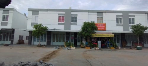 ផ្ទះលក់ខាតប្រញាប់លុយ