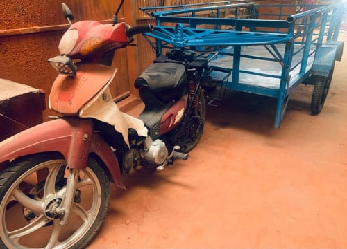 ខ្នាតធំ នៅល្អ