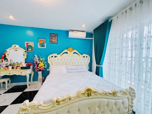 ខនដូ​លក់ឡៃឡុង​ បន្ទាន់​ខាត60%​  ជាន់ទី​6