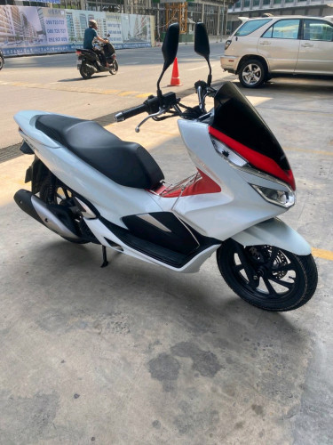 honda pcx 2019 price