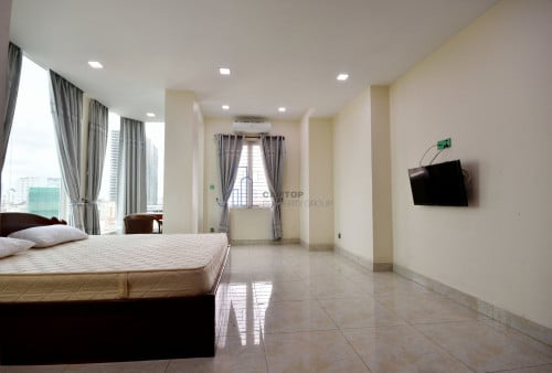 $400 | 1BR - Nice Apartment For Rent In Russian Market Area