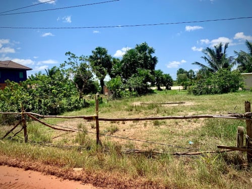 ដីលក់បន្ទាន់ 10x32m