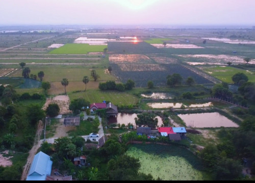 ដីលក់​ ក្បែរគម្រោង​  ផ្លូវ៦០ម​ក្រវ៉ាត់ក្រុងទី៣​
