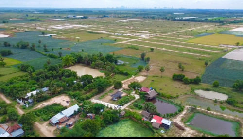 ដីលក់​ ក្បែរគម្រោង​  ផ្លូវ៦០ម​ក្រវ៉ាត់ក្រុងទី៣​
