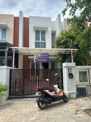 House for Sale in Chip Mong - Grand Phnom Penh (urgent)