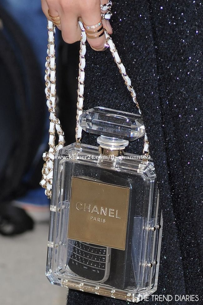 CHANEL Marbled Plexiglass Buonasera Perfume Bottle Clutch White