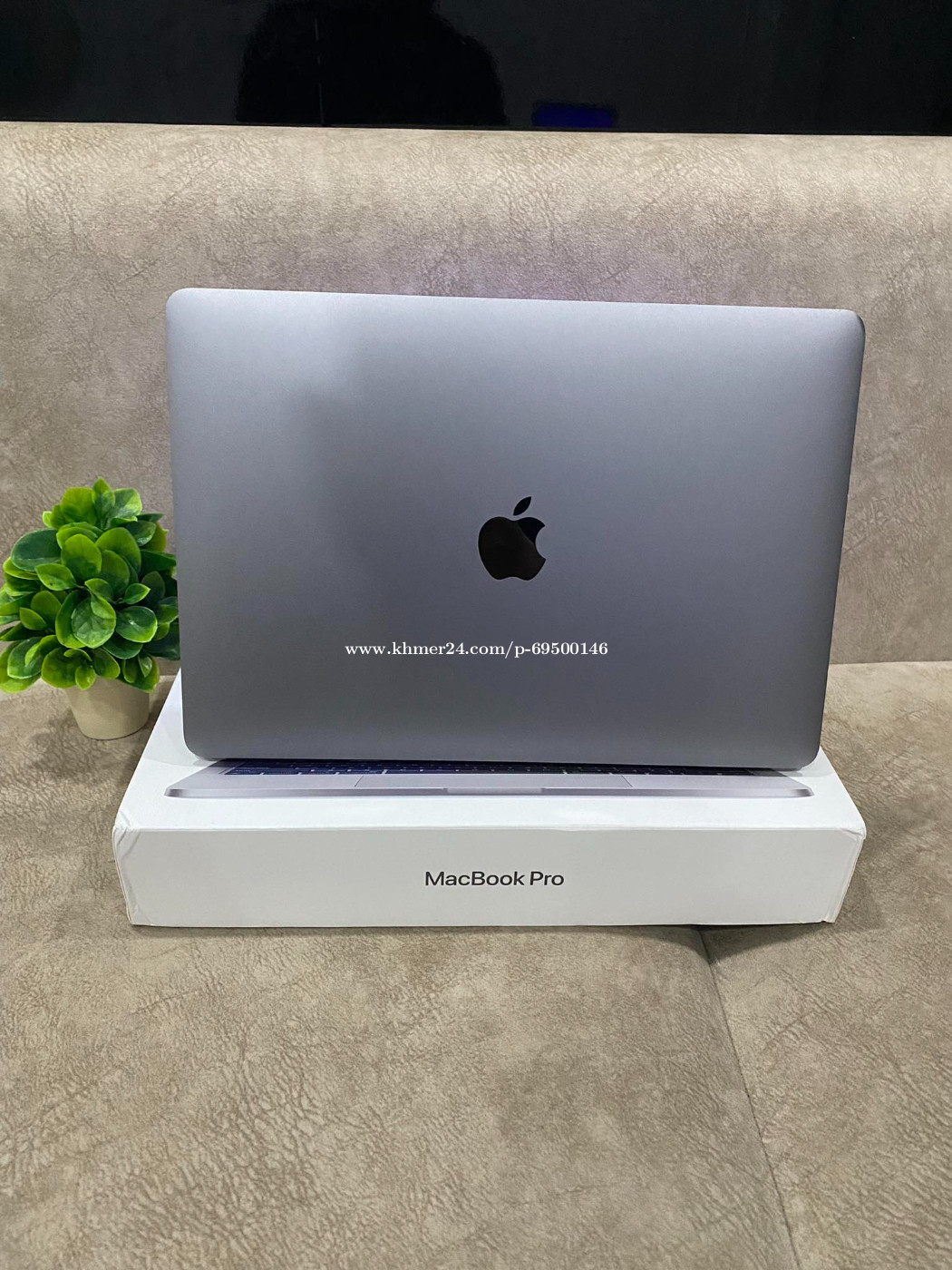 MacBook Pro 2017 មួយទឹក 99% Price $520.00 in Boeng