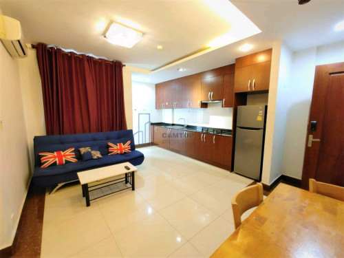 2 bedrooms service apartment with gym and pool for rent in Toul Kork area