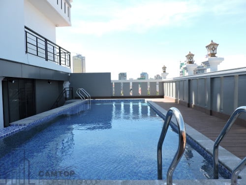 1 Bedroom Apartment For Rent In Daun Penh, Pool