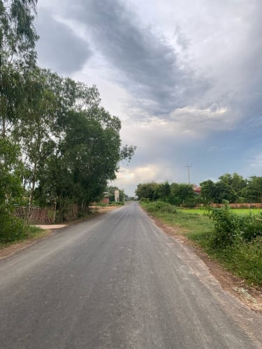 ដីលក់ ផ្លូវបំបែក ទៅសាលារៀនស្វាយអន្ទរ ផ្សារស្វាយអន្ទរ 62000$$ចចា ម្ចាស់ដីផ្ទាល់