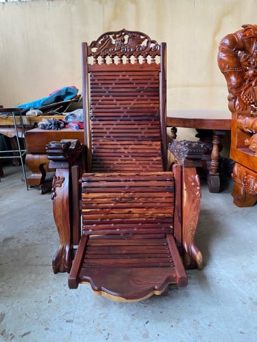 ហង្សទេនាងនួន