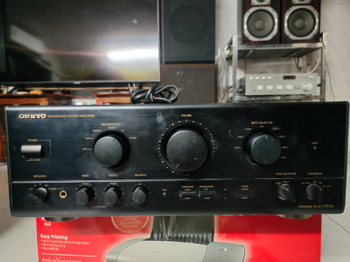 លក់អាំភ្លី Onkyo Integrated Stereo មានកំលាំង 250W  (ផលិតនៅជប៉ុន)