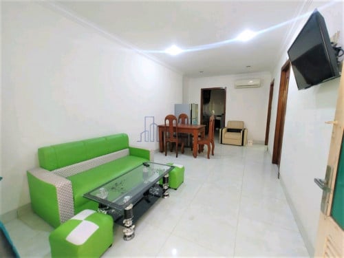 2 bedrooms apartment for rent in Doun Penh close to BKK1