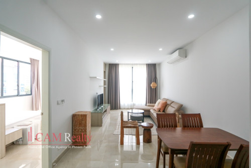 2 bedrooms serviced apartment for rent in Daun Penh