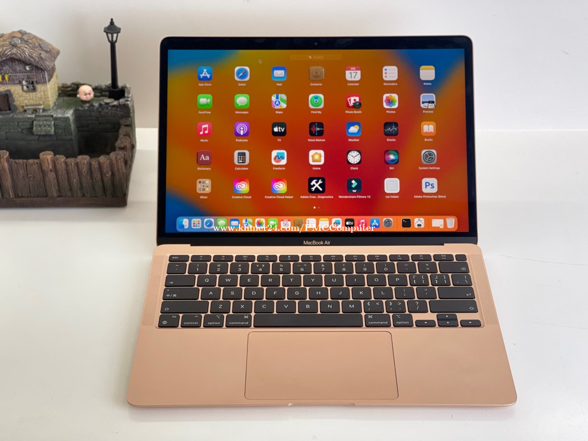 13-inch MacBook Air with M1 chip - Gold