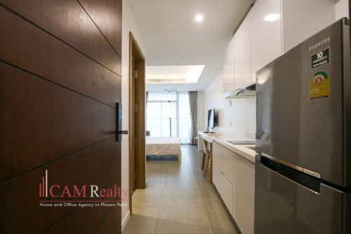 Studio condo on 27th floor for rent in Front of AEON Mall Phnom Penh.